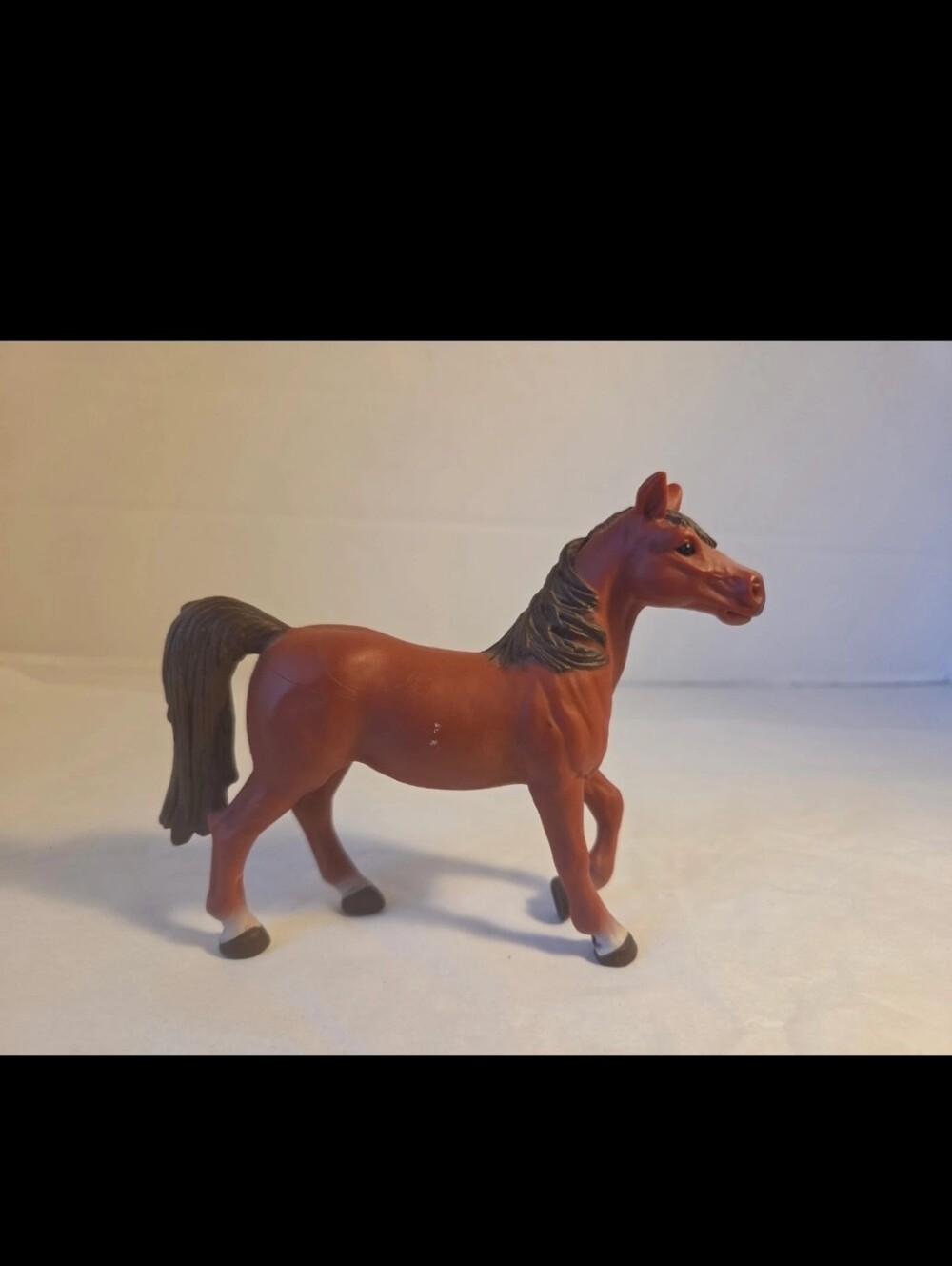 Tree House Kids Vinyl Plastic Red Horse 4” X 5” Figure